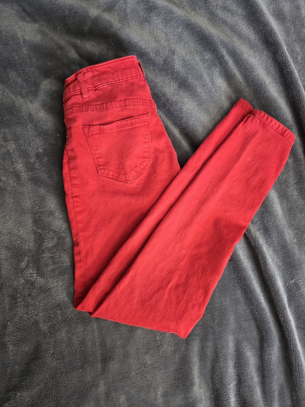 ☀️ 3/$15 - Women’s Skinny Jeans in Bright Red
